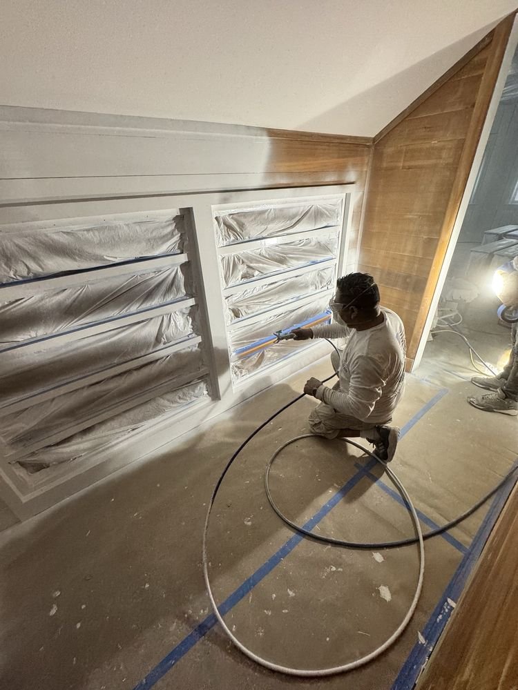 Spray finished built-in shelving with ultra smooth white paint in Jupiter FL