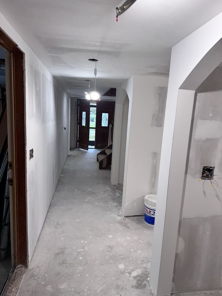 Drywall hallway joint taping and Kilz primer application in Jupiter FL