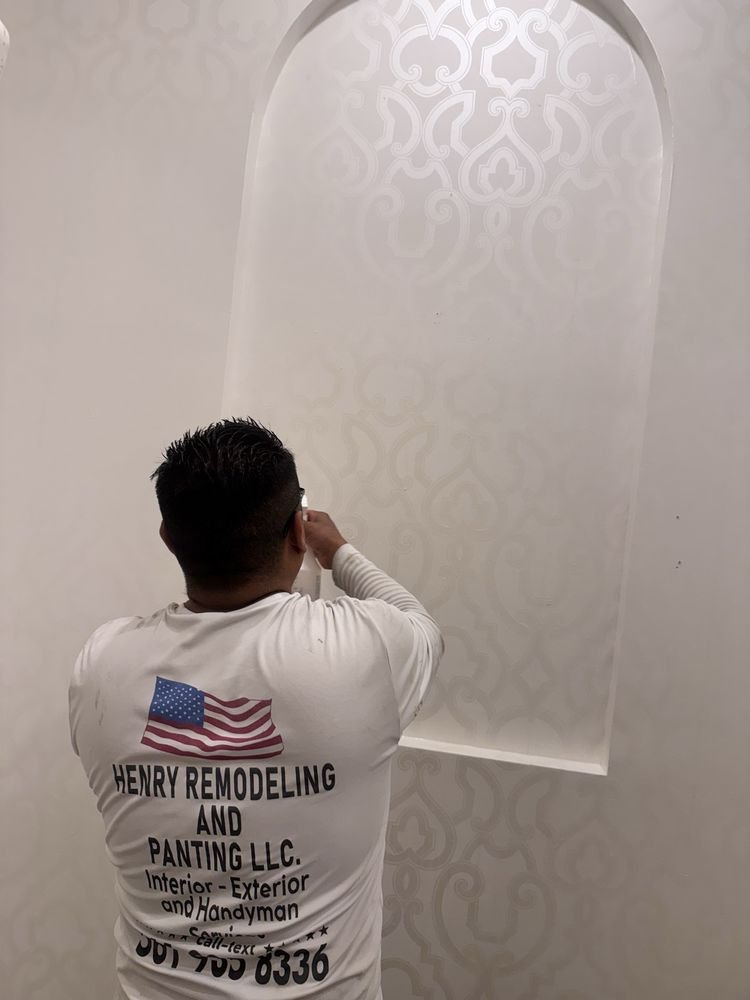 Designer damask wallpaper installation in architectural wall niche in Jupiter FL
